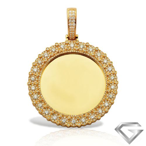14K Yellow Gold 1.75ctw Diamond Mirror Disc Pendant With Fleur Cluster Border